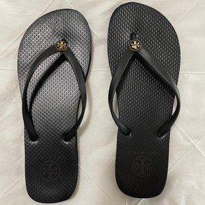 Tory Burch Black Flip Flops | Size 7